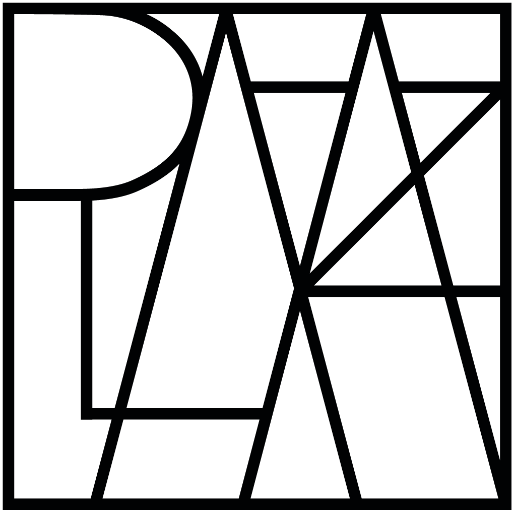 Plaza Design Studio Icon Black